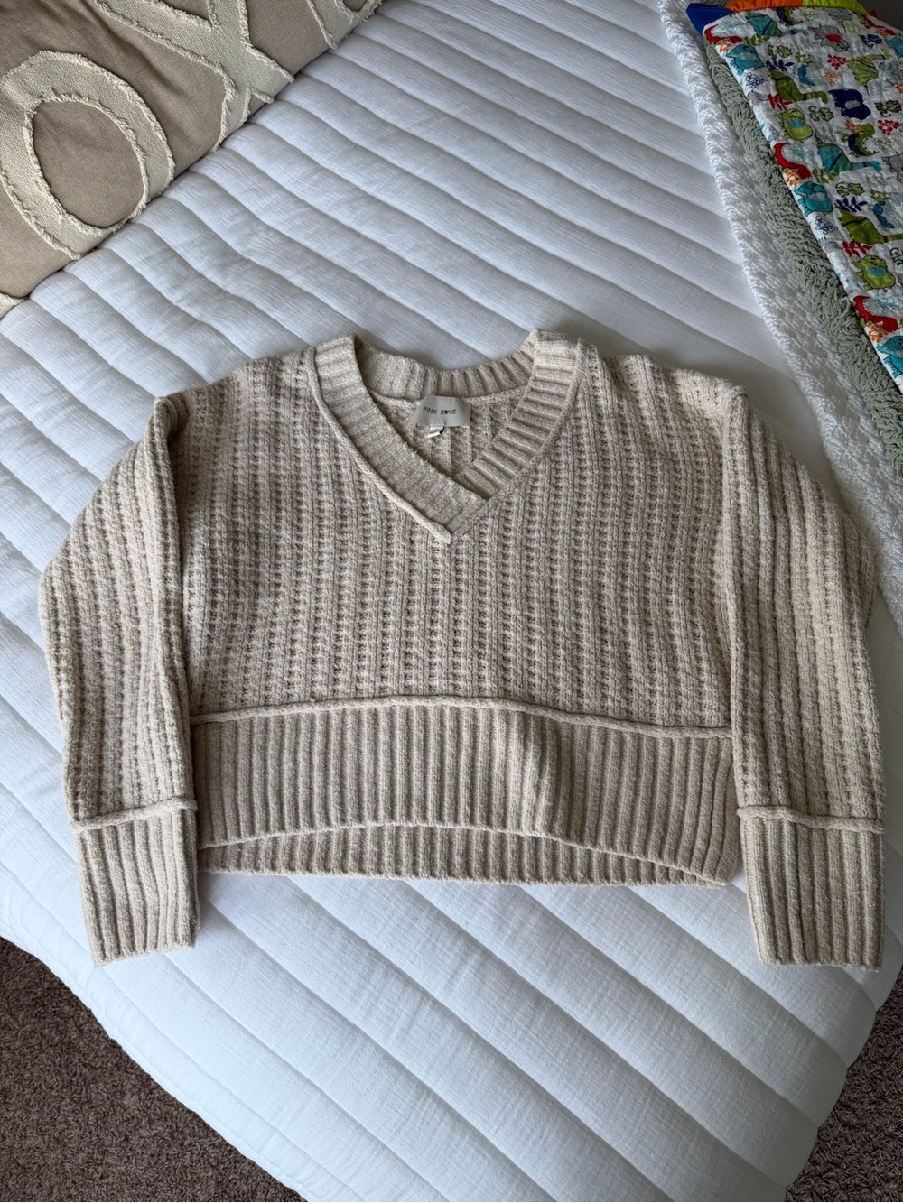 Pink Rose V-Neck Chunky Knit Sweater